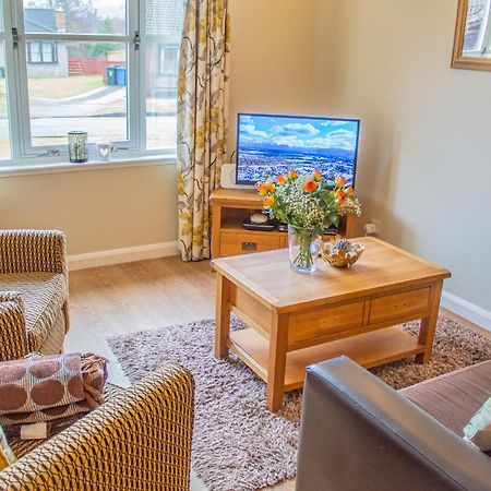 Pine Marten Cottage - Aviemore Extérieur photo