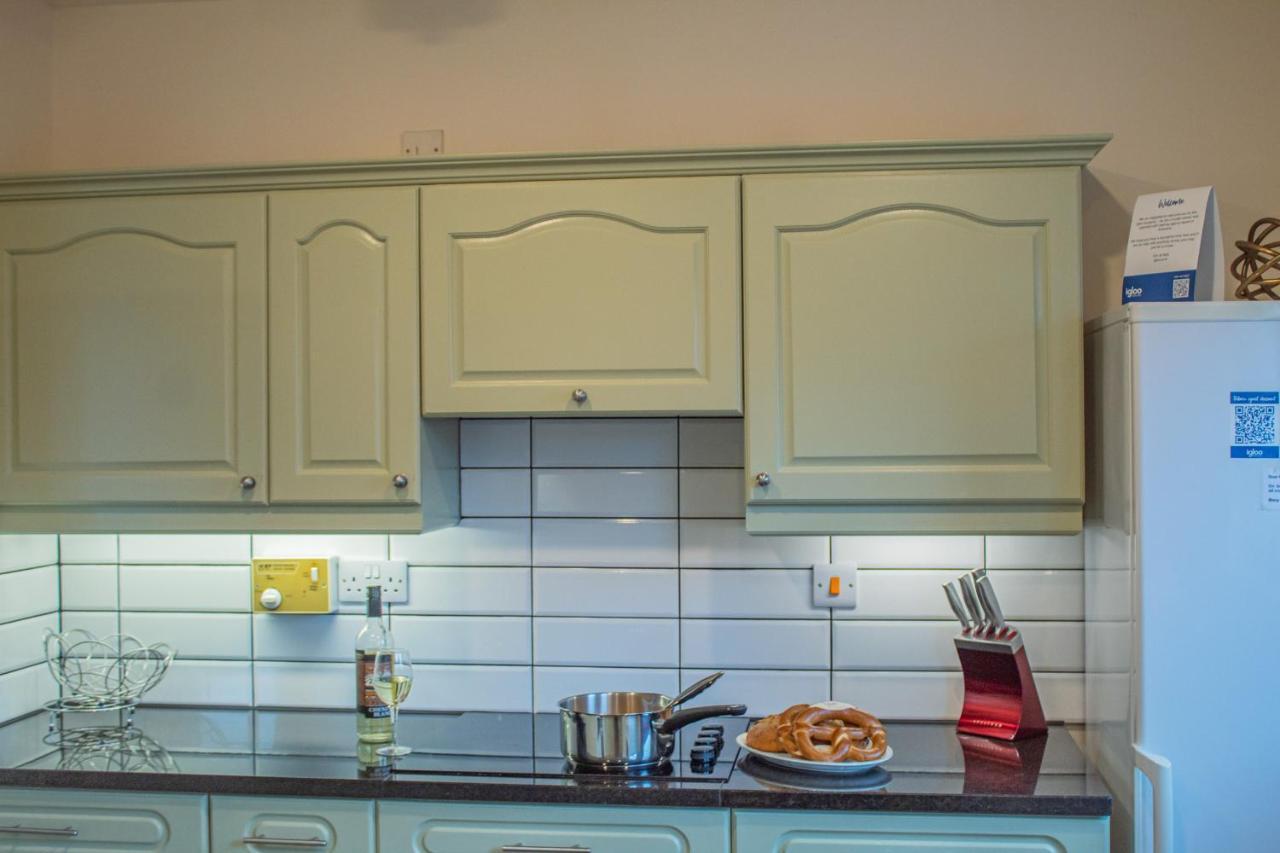 Pine Marten Cottage - Aviemore Extérieur photo